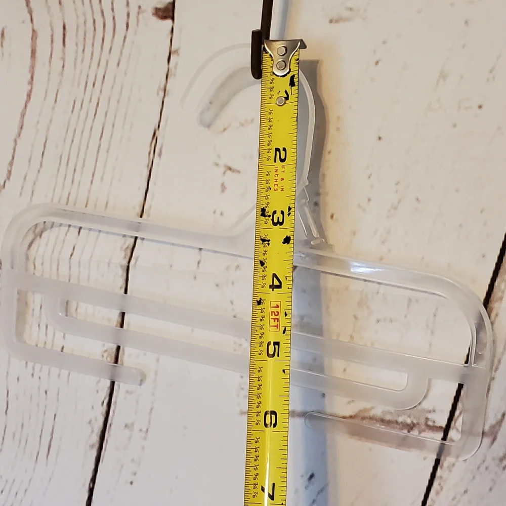 Six small hangers for scarves, ties, leggings, other small clothing, accessories